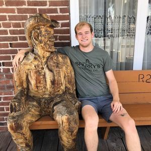 Meet your Posher, Maxwell